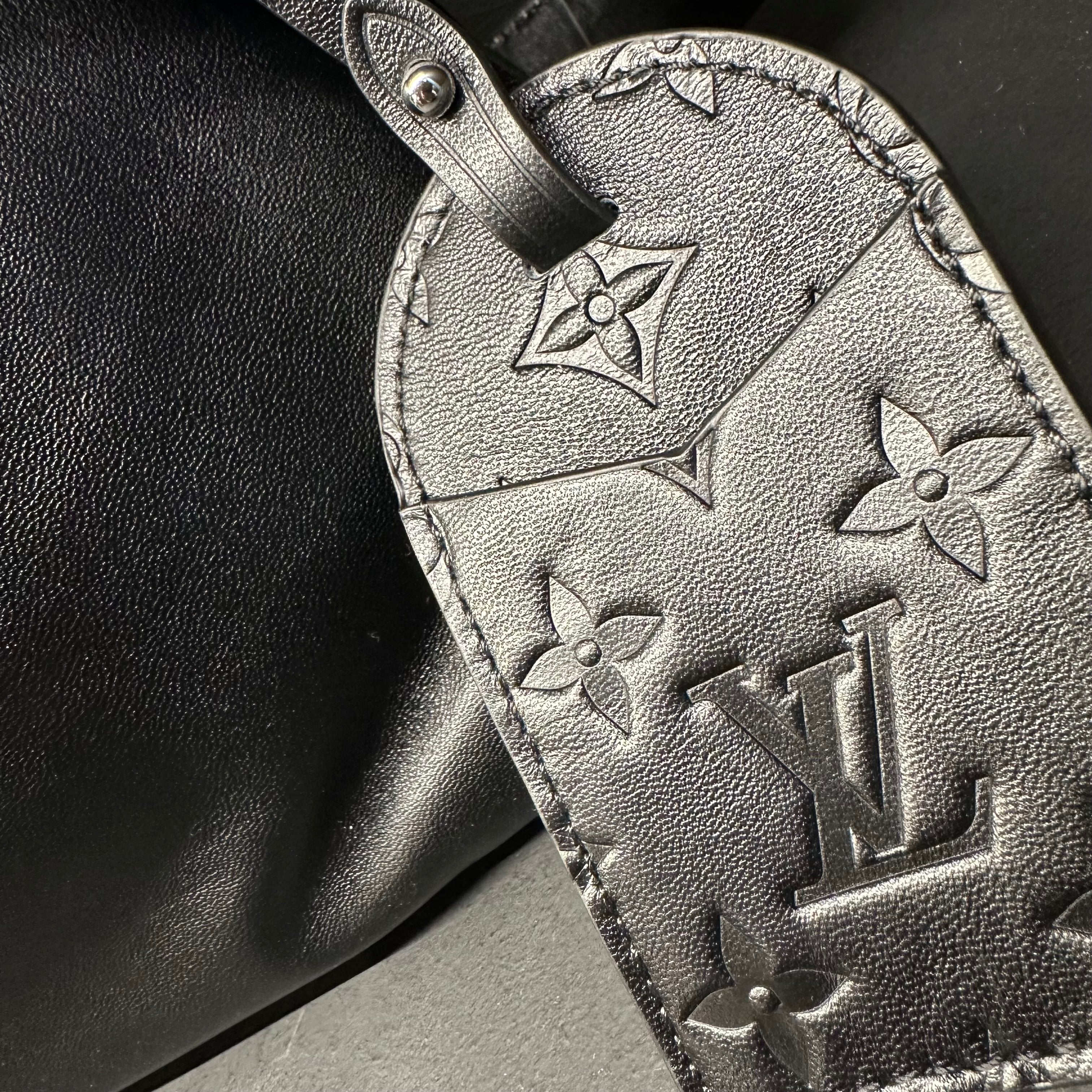 Louis Vuitton Vagabond hobo bag