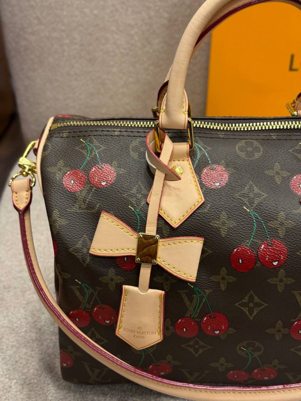 LV X TM Speedy Bandouliere 30