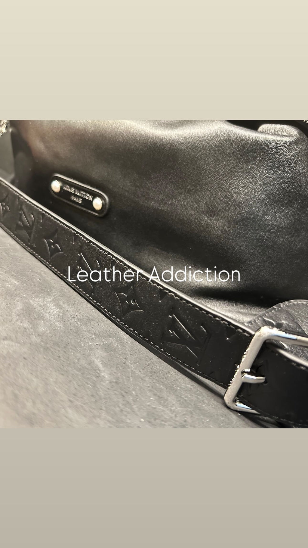 Louis Vuitton noe cargo autres cuirs