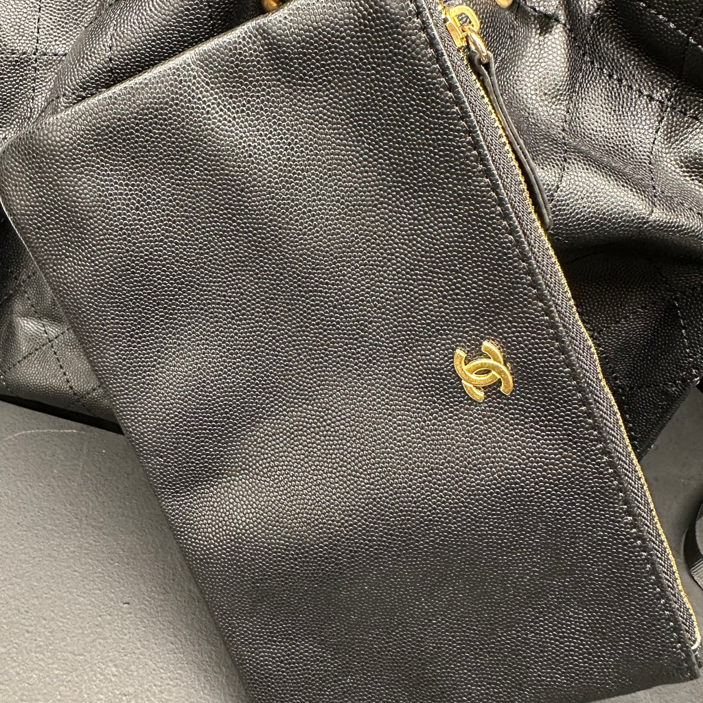 CHANEL 25 handbag black caviar