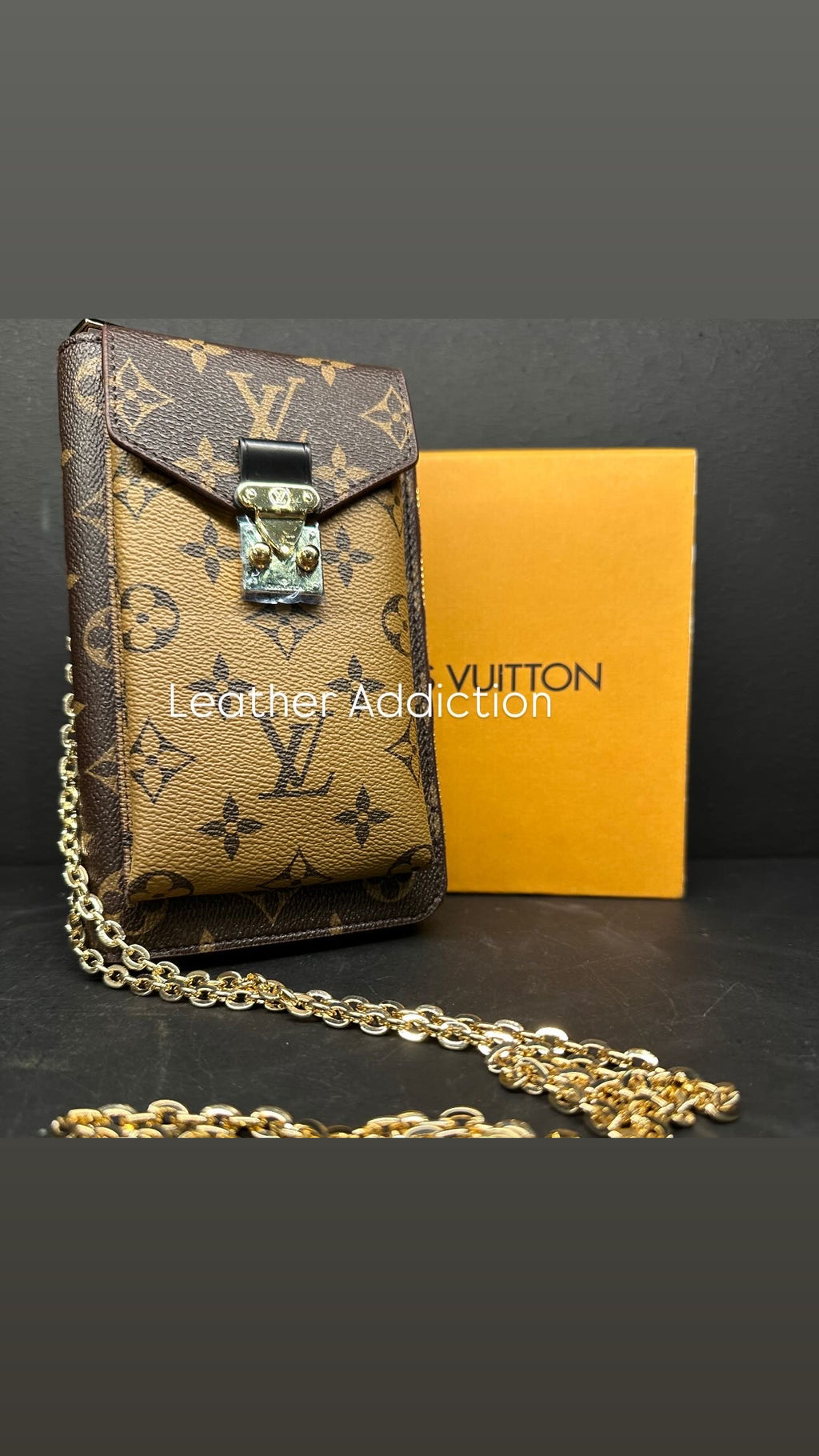 Louis Vuitton Phone Pouch Métis