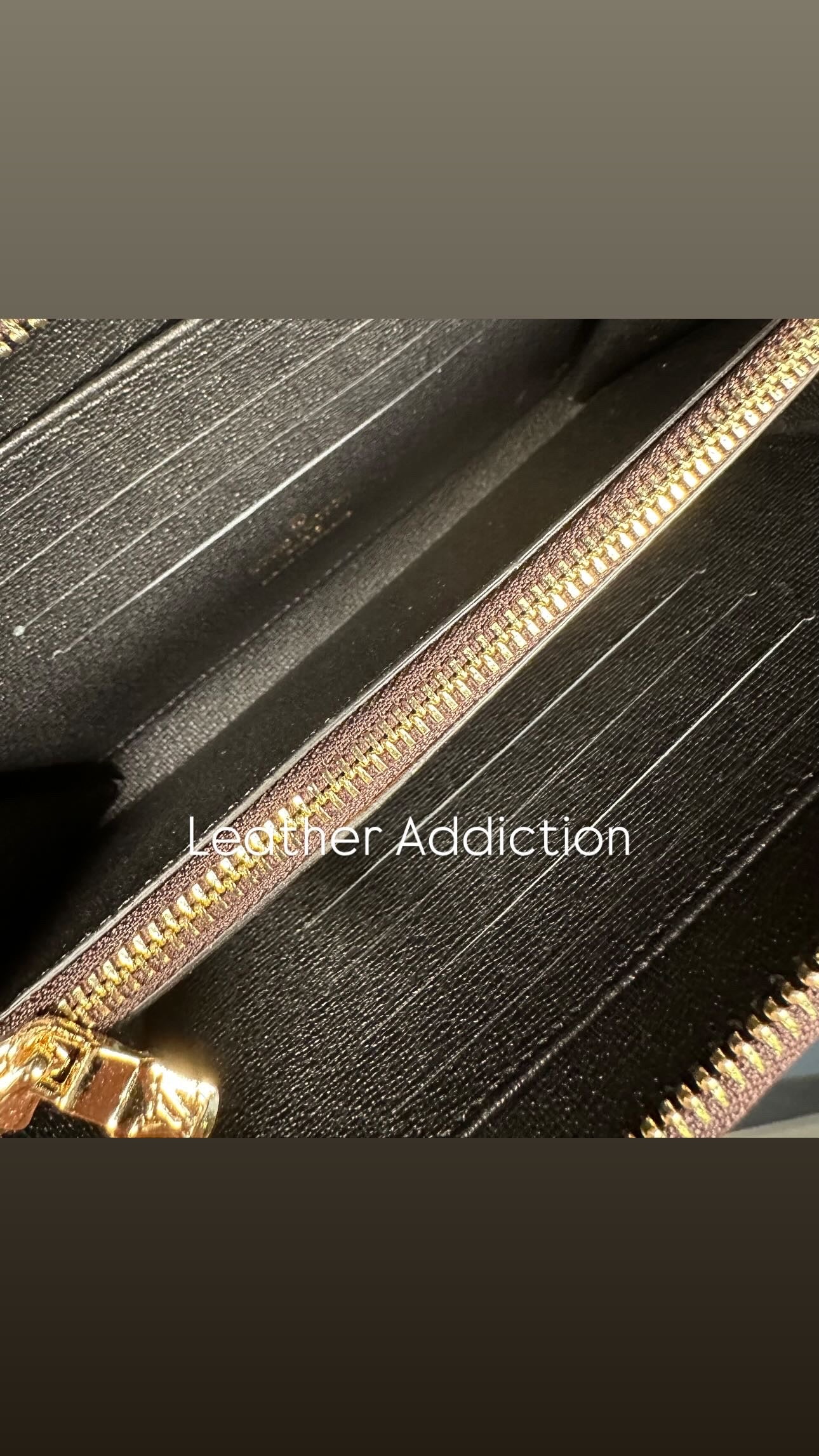 Louis Vuitton Phone Pouch Métis